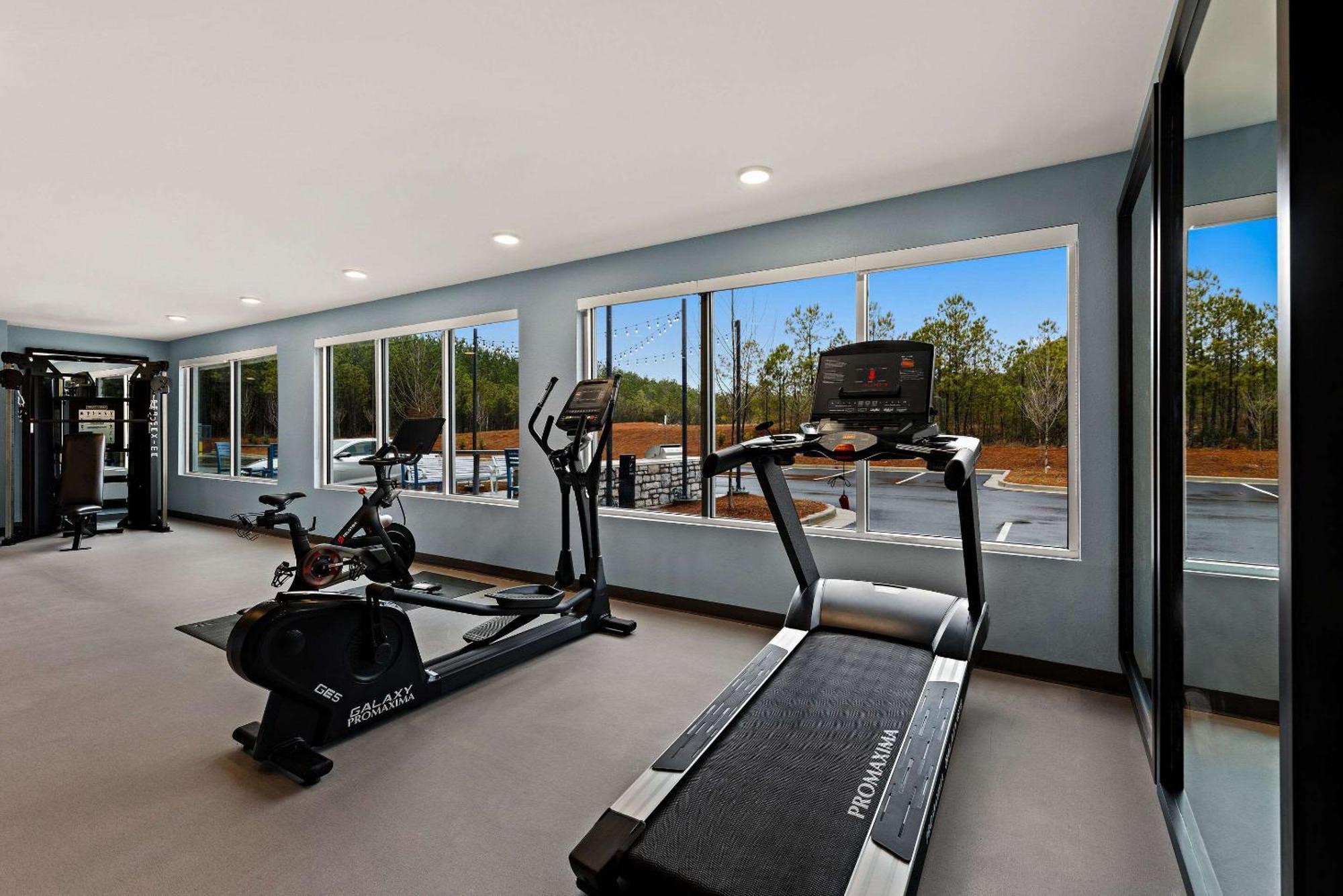 Everhome Suites El Paso Airport Near Fort Bliss Loma Terrace Екстер'єр фото