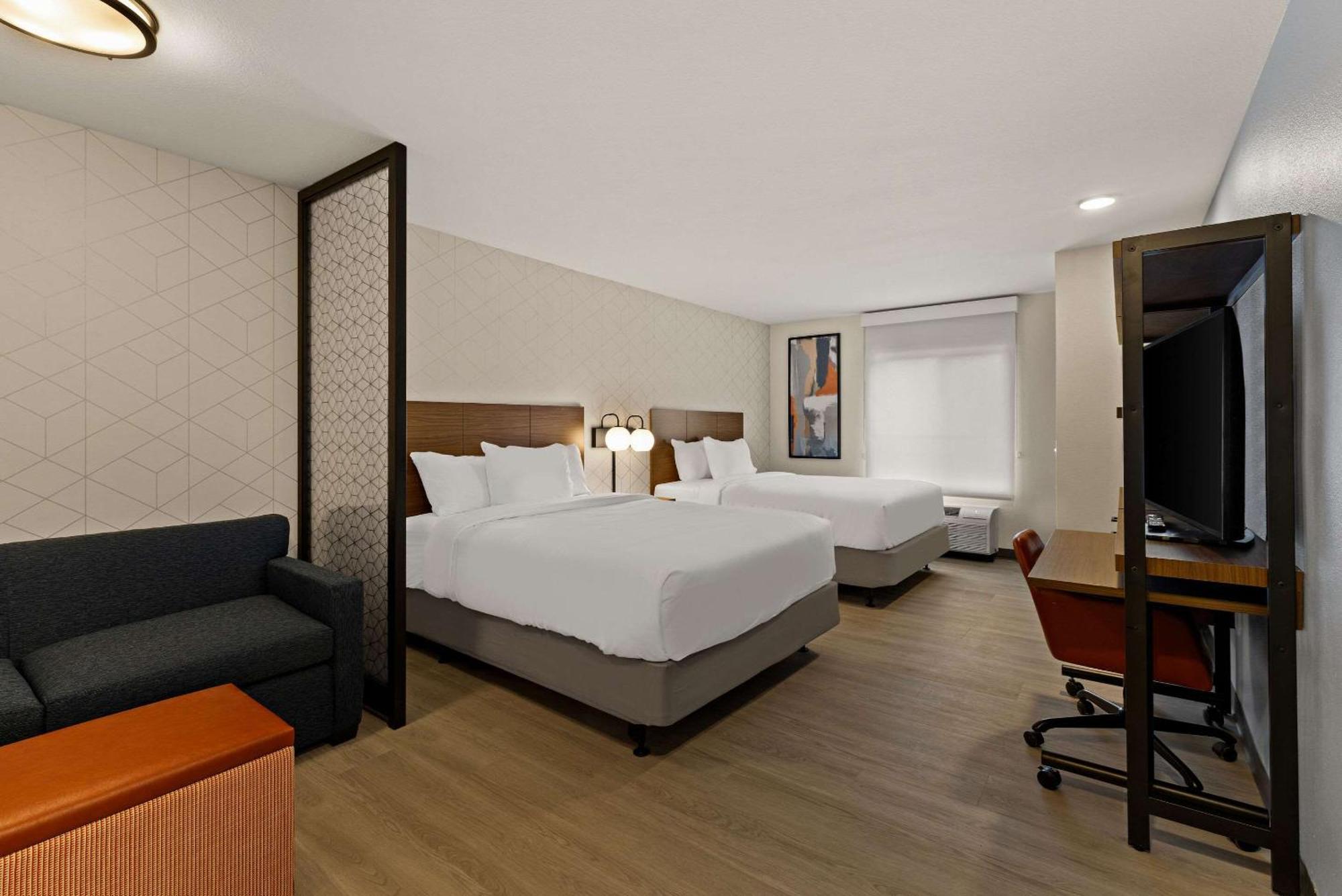 Everhome Suites El Paso Airport Near Fort Bliss Loma Terrace Екстер'єр фото